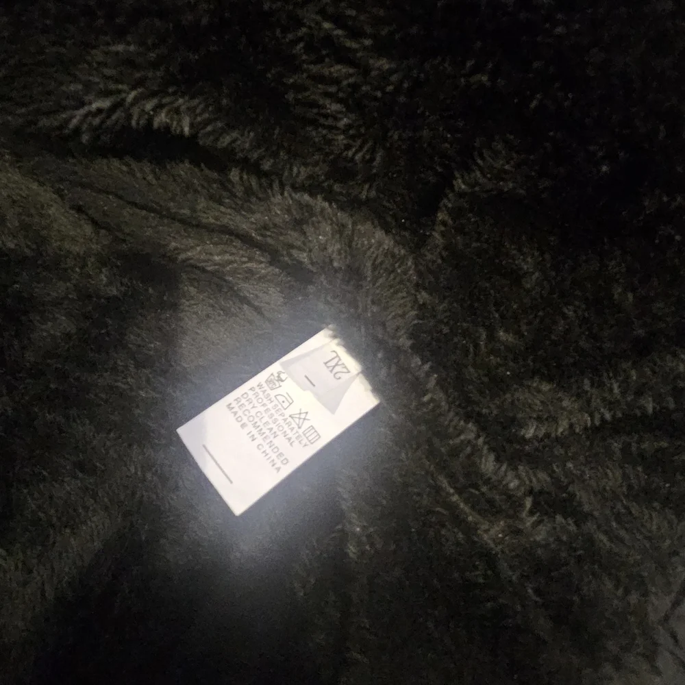 Zara Womens Black Puffer Jacket - Picture 3 of 3